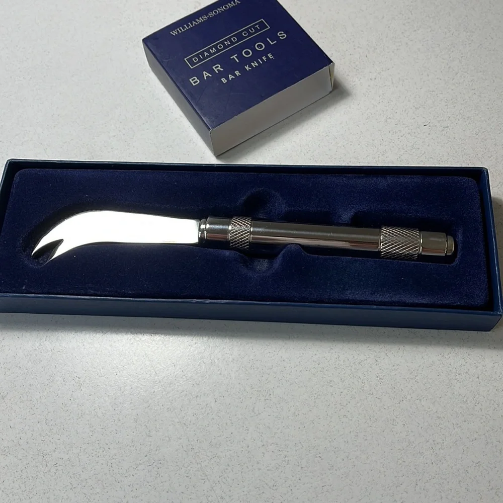 WILLIAMS- SONOMA Diamond Cut Bar Tools Bar Knife